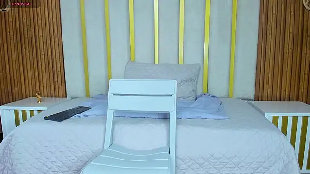 love_mommy's cam snapshot