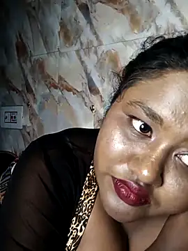 horny_diana's cam snapshot