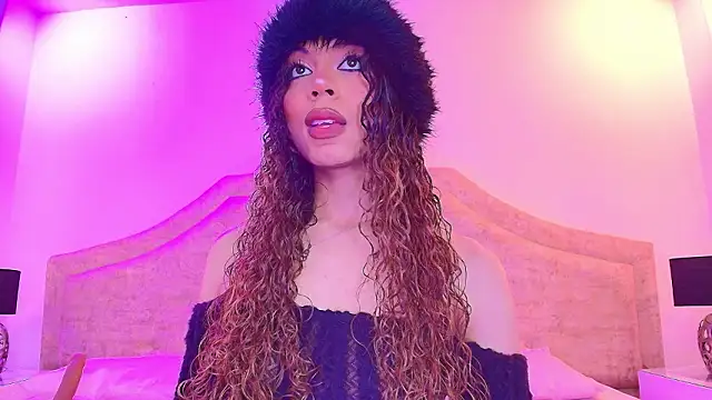 Zahara1's cam snapshot