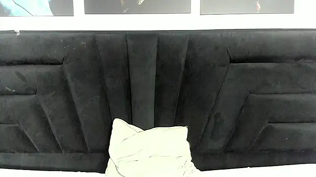 BellaRoux1's cam snapshot