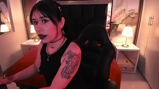 SusanVilla's cam snapshot