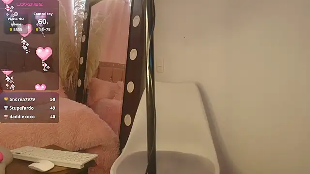 marilyn_golden_'s cam snapshot