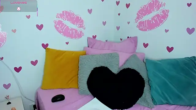 MiaAylen_'s cam snapshot