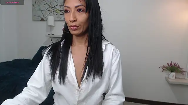 sofia_perez___'s cam snapshot