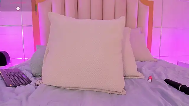 MaddieParker's cam snapshot