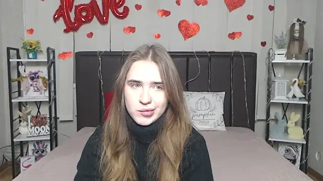 LauraHlot's cam snapshot