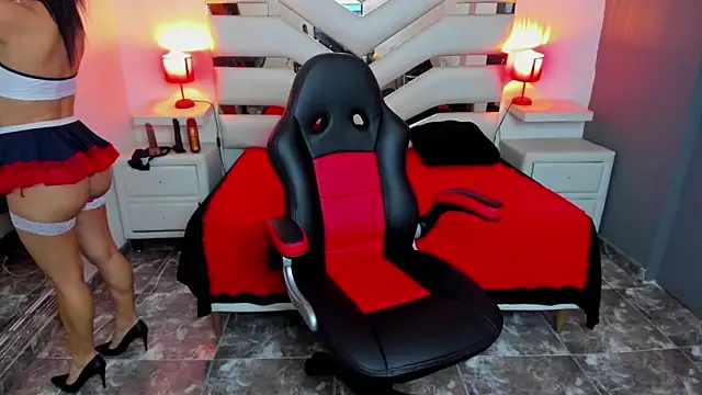 KateTompson_'s cam snapshot