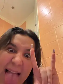 luisa_moore's cam snapshot