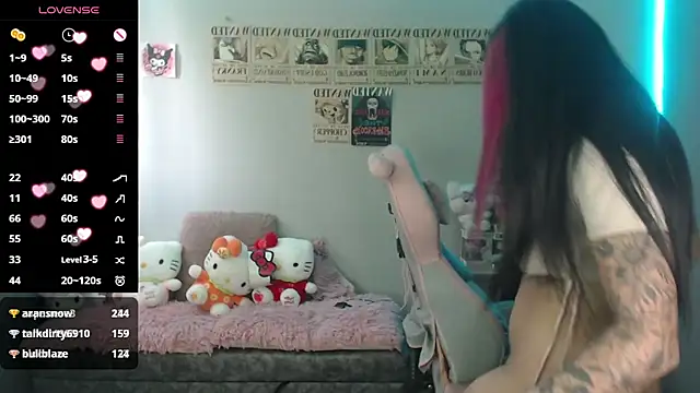 girlofyourdreams09's cam snapshot