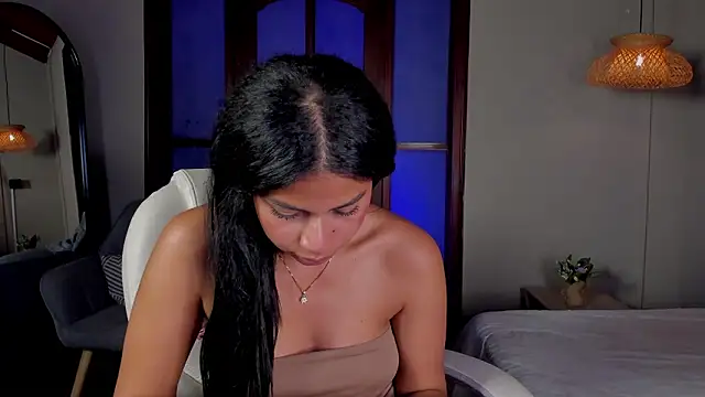 nayah__ live sex cam