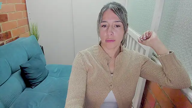 Penelope47's cam snapshot