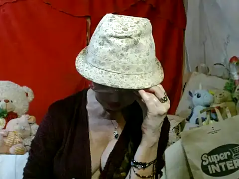 hottieperla's cam snapshot