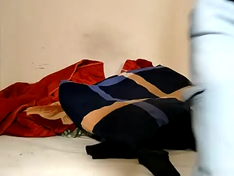 Kwasi-a live sex cam