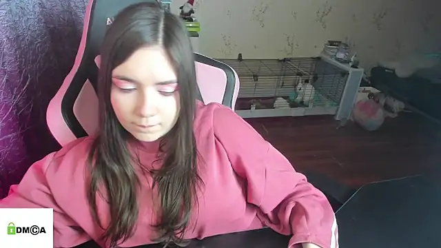 Crazy_forest_fairy's cam snapshot