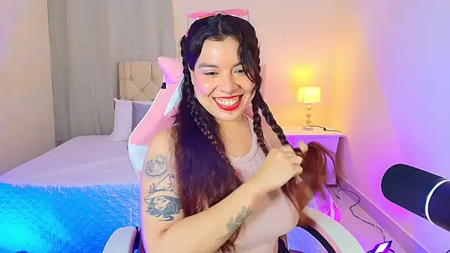 LillithRoses_'s cam snapshot