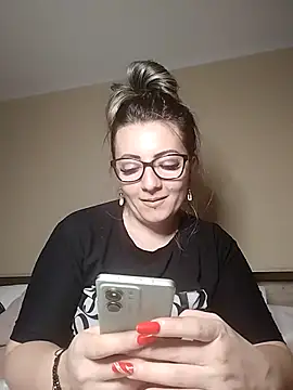 Sweetredvelvet's cam snapshot