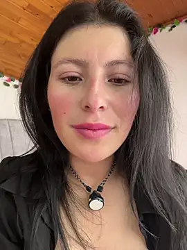 GiuliaBianchi live sex cam