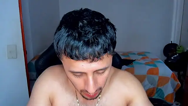 Tommy_Bred's cam snapshot