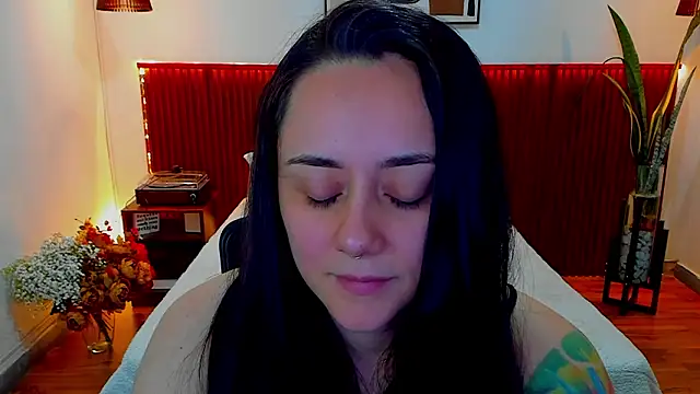 KatherineBond's cam snapshot