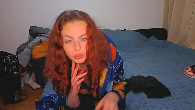 ENGLISHEMILY_69's cam snapshot