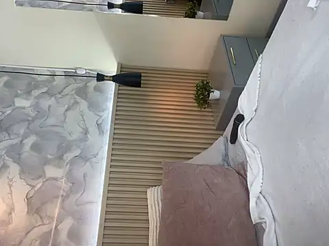 AinaraJimenez live sex cam