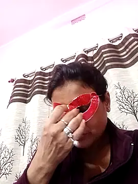 Gullapi live sex cam