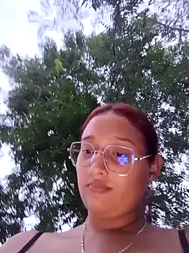 young_dairy01 live sex cam