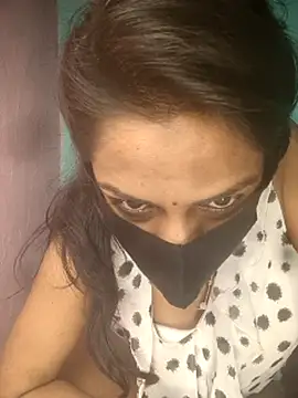 larahotg's cam snapshot