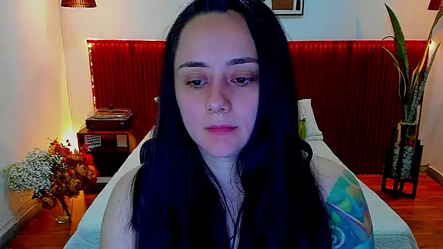 KatherineBond's cam snapshot