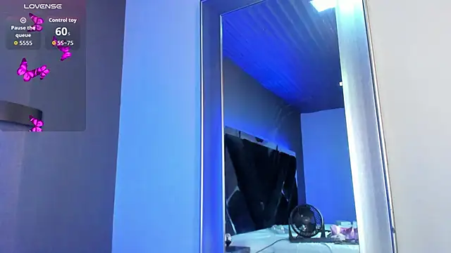 AmmyJones_ live sex cam