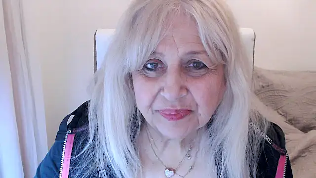 SusiLifeXXX's cam snapshot