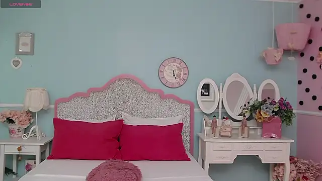 LuisaFaye's cam snapshot