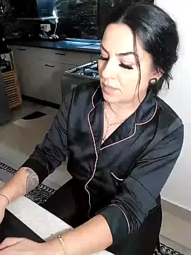 hot-babygirl's cam snapshot