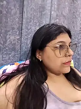 AddisonAndCouple's cam snapshot