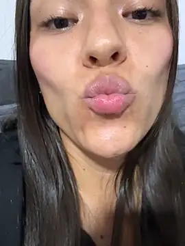 TaylorrHill live sex cam