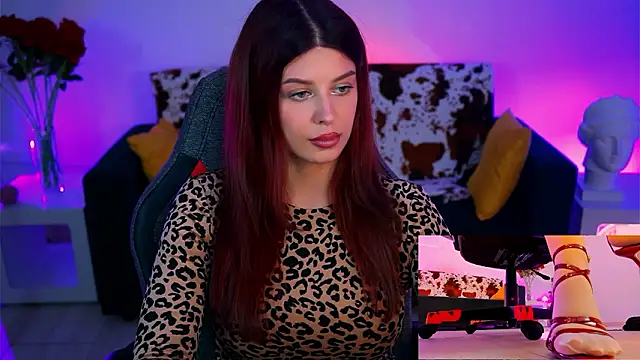 NicoleMun's cam snapshot