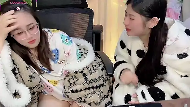 NEWONETO's cam snapshot