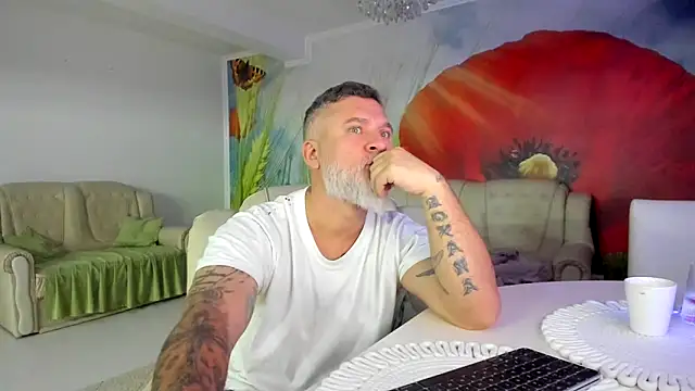 BlowMyXXL's cam snapshot