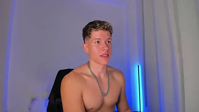 nathan_blake's cam snapshot