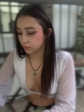 AshleyPinkk_'s cam snapshot