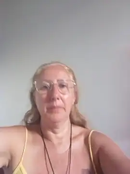 MILEIDE980 live sex cam