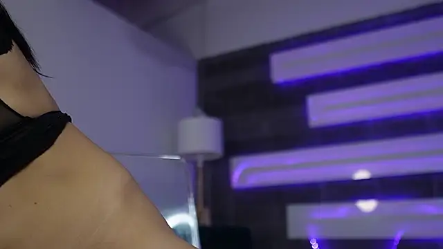 Miss_Denisse's cam snapshot