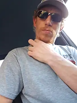 REDHAMMER_'s cam snapshot