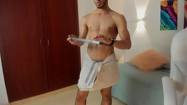 HarryFosster's cam snapshot