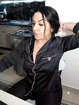 hot-babygirl's cam snapshot