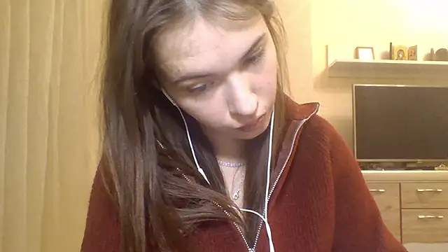 CeyaLier's cam snapshot