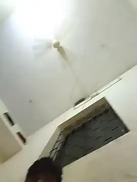 hotbullforgirlz's cam snapshot