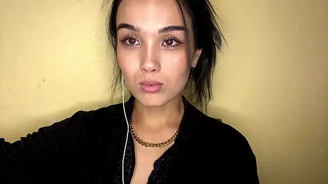 AylinBlush's cam snapshot