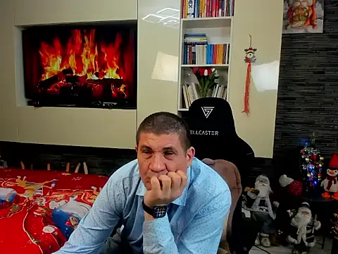 SpartacusDaddy48 live sex cam