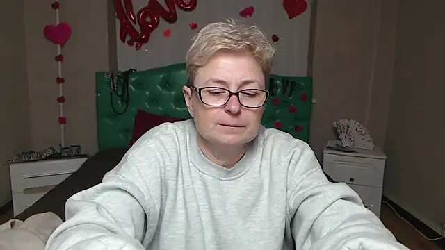 EmiliaGree's cam snapshot